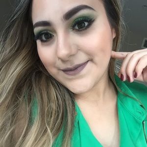 Meet your Posher, Diana